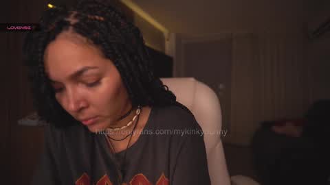 jacke BUNNY online show from 02.11.25