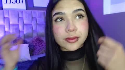 Snapshot of myla_rossi chatting on 09.18.25 myla rossi online show from 09.18.25