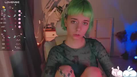 MylaFlores online show from 02.21.25