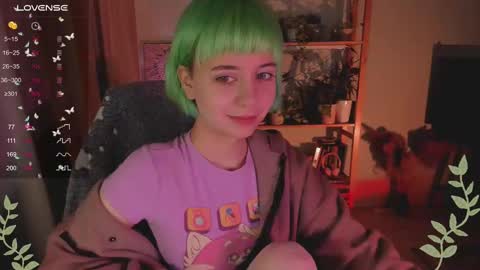 MylaFlores online show from 03.04.25