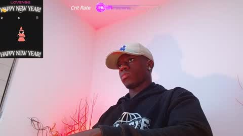 Mylo Wallace  online show from 02.05.25