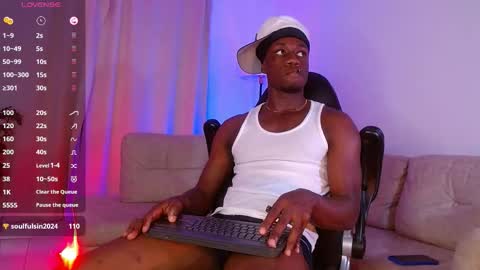 Snapshot of mylowallacee chatting on 01.16.26 Mylo Wallace online show from 01.16.26