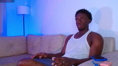 Snapshot of mylowallacee chatting on 02.26.26 Mylo Wallace online show from 02.26.26