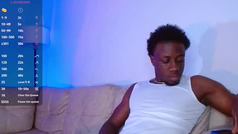 Snapshot of mylowallacee chatting on 02.27.26 Mylo Wallace online show from 02.27.26