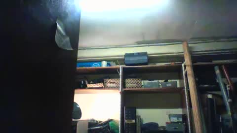 Snapshot of mymadrid chatting on 02.12.25 mr20cm online show from 02.12.25