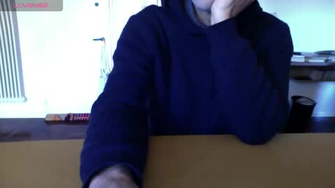 Bi sexy guy lovense hush is on private is open or password show tip if you like. online show from 01.10.26