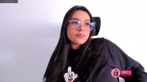 Bella online show from 01.21.25