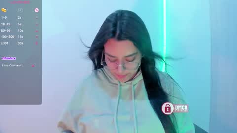 Bella online show from 09.12.25