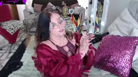 Snapshot of myrnasexxx chatting on 04.06.26 Myrna Sessions online show from 04.06.26