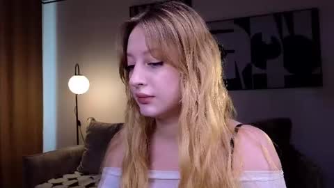 Snapshot of mysmila chatting on 07.06.26 mysmila online show from 07.06.26
