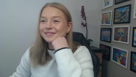 Erica online show from 12.23.25