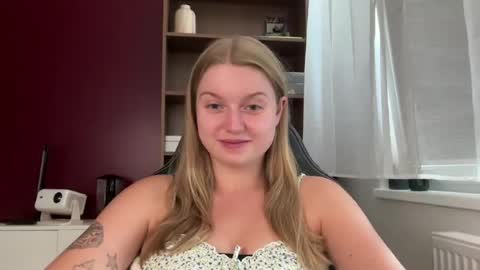 Snapshot of mysteryericax chatting on 06.27.26 Erica online show from 06.27.26