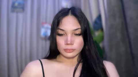 UR GIRL NEXTDOOR online show from 02.18.26