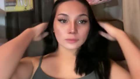 Snapshot of mysteryman_xxx chatting on 04.19.26 UR GIRL NEXTDOOR online show from 04.19.26