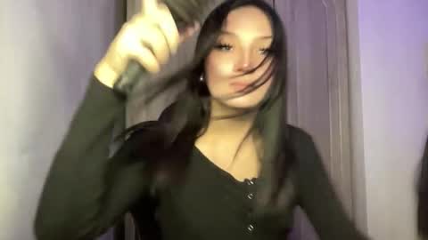 Snapshot of mysteryman_xxx chatting on 05.19.26 UR GIRL NEXTDOOR online show from 05.19.26