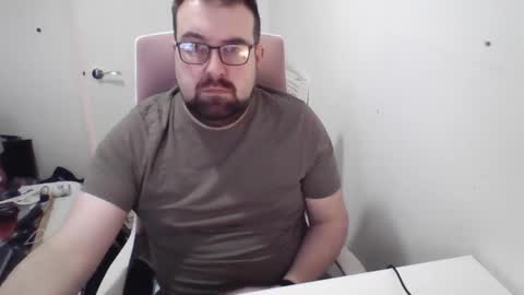 Snapshot of mysterymonkey1234 chatting on 12.18.24 MysteryMonkey online show from 12.18.24