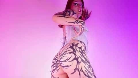 Snapshot of mystikdollx chatting on 06.03.26 Misteika online show from 06.03.26