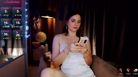 Angeline online show from 04.06.26