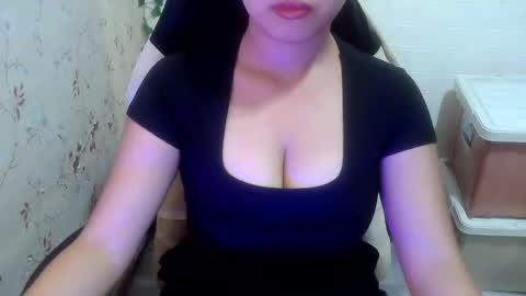 Snapshot of mysweetjel chatting on 03.20.26 Jelly girl online show from 03.20.26