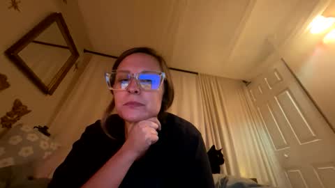 Snapshot of n00biez chatting on 06.02.26 n00biez online show from 06.02.26
