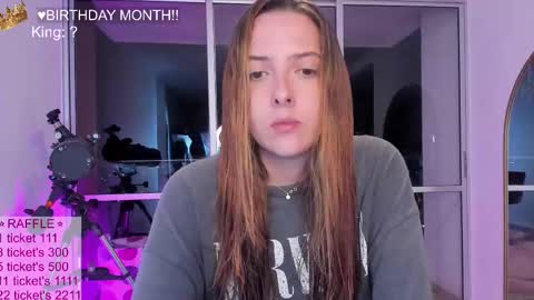 Snapshot of n1rvanamoon chatting on 03.24.26 n1rvanamoon online show from 03.24.26