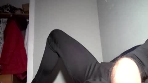 Snapshot of n33ds2br33d chatting on 11.21.25 n33ds2br33d online show from 11.21.25