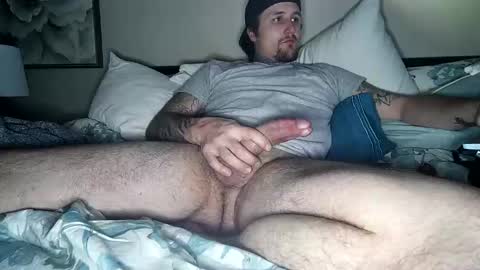 Snapshot of n9nature chatting on 01.31.25 n9nature online show from 01.31.25