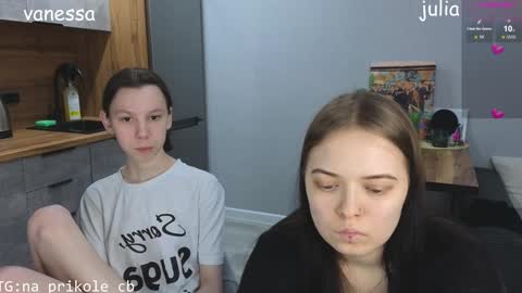 Snapshot of na_prikole_ chatting on 12.22.24 Vanessa and Julia  online show from 12.22.24