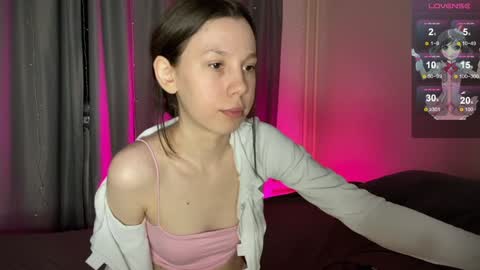 Snapshot of na_prikole_ chatting on 01.23.25 Vanessa and Julia  online show from 01.23.25