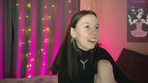 Snapshot of na_prikole_ chatting on 02.07.25 Vanessa and Julia  online show from 02.07.25