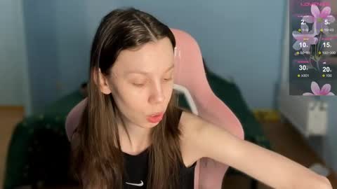 Vanessa and Julia  online show from 12.17.25