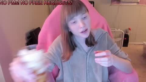 Natalie Marlo online show from 01.25.25