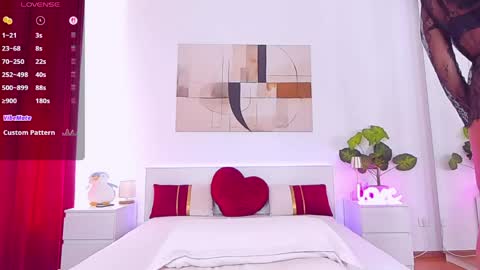 Nadia online show from 04.07.26