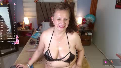 nadia_84 online show from 11.19.25