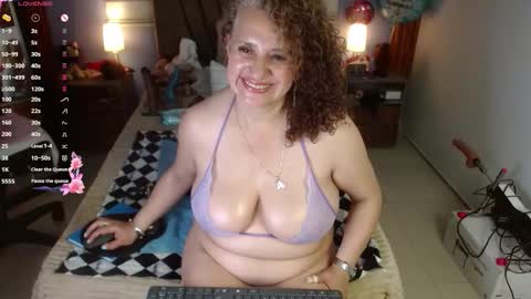 Snapshot of nadia_84 chatting on 03.17.26 nadia_84 online show from 03.17.26