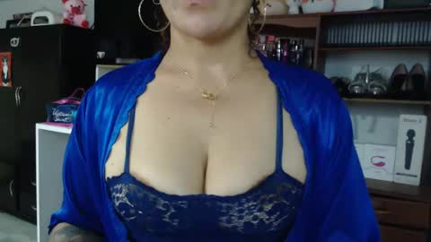 Nadia  online show from 02.09.25