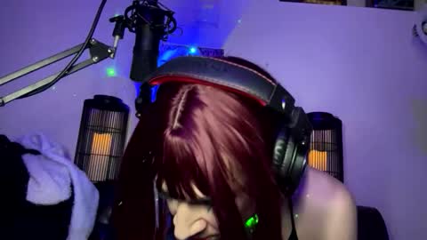 nadia_crivello online show from 01.08.26