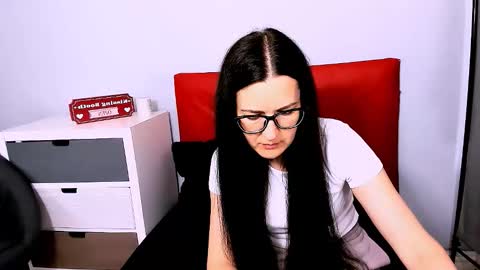 Snapshot of nadiatrue chatting on 06.07.26 nadiatrue online show from 06.07.26