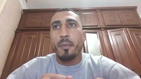 V online show from 11.22.25