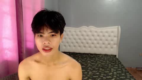 Snapshot of nagaselen34 chatting on 04.12.26 Jhay online show from 04.12.26