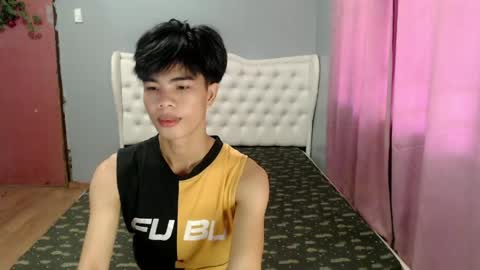 Snapshot of nagaselen34 chatting on 05.18.26 Jhay online show from 05.18.26