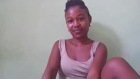 nah296652 online show from 04.07.26