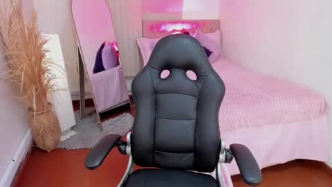 Snapshot of nahemot_sadish chatting on 03.01.26 nahemot_sadish online show from 03.01.26