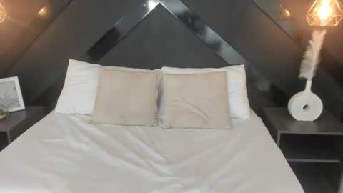 Snapshot of nahia_13 chatting on 01.24.25 N A H I A online show from 01.24.25