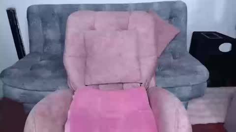 Snapshot of nahia_walker chatting on 10.16.25 Nahia online show from 10.16.25