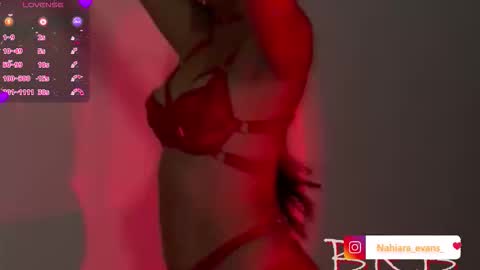 Snapshot of nahiara_evans_ chatting on 02.25.26 NAHIARA EVANS online show from 02.25.26