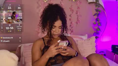 Snapshot of nahiarareina chatting on 03.21.26 NahiaraReina online show from 03.21.26