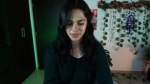 Snapshot of naho_4269 chatting on 01.08.25 Naho  Sigueme en mis Redes Sociales Follow me on my social networks online show from 01.08.25