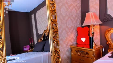 Snapshot of nahomiacosta chatting on 12.28.24 Nahomi Acosta online show from 12.28.24