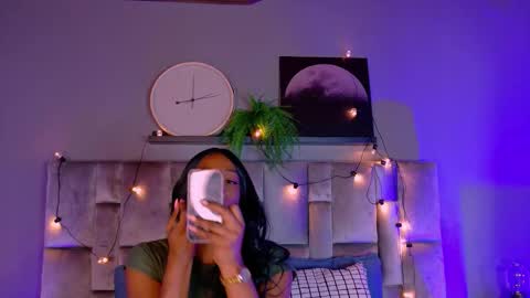 Snapshot of nahomicampbell_ chatting on 10.21.25 VICTORIA online show from 10.21.25